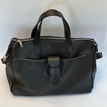 Carica l'immagine nel visualizzatore di Gallery, Borsa shopping grande con linguetta Mia Mioli