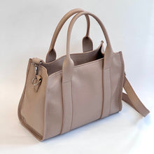 Carica l'immagine nel visualizzatore di Gallery, Tote Bag Mia Mioli