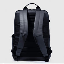 Carica l'immagine nel visualizzatore di Gallery, Piquadro zaino in tessuto gommato porta pc 15,6"