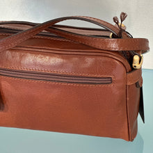 Carica l'immagine nel visualizzatore di Gallery, The Bridge mini bag linea Story