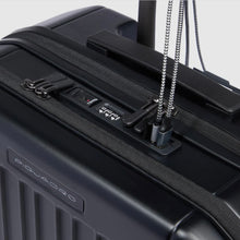 Carica l'immagine nel visualizzatore di Gallery, Piquadro trolley pilota con porta pc 15,6"