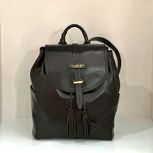 Carica l'immagine nel visualizzatore di Gallery, Zaino The Bridge con patta