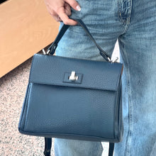 Carica l'immagine nel visualizzatore di Gallery, Borsa a cartella small Mia Mioli