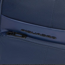 Carica l'immagine nel visualizzatore di Gallery, Piquadro Zaino Monospalla in tessuto e pelle