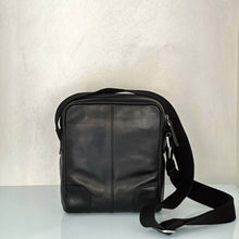 Carica l'immagine nel visualizzatore di Gallery, Borsa Uomo The Bridge