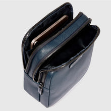 Carica l'immagine nel visualizzatore di Gallery, Piquadro Modus borsello in pelle a doppia zip