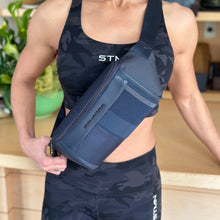 Carica l'immagine nel visualizzatore di Gallery, Piquadro marsupio