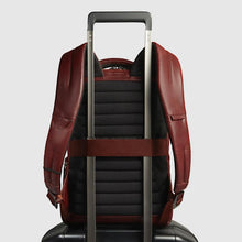 Carica l'immagine nel visualizzatore di Gallery, Piquadro zaino da uomo porta PC 14"