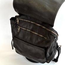 Carica l'immagine nel visualizzatore di Gallery, Zaino Sandy in pelle Vintage