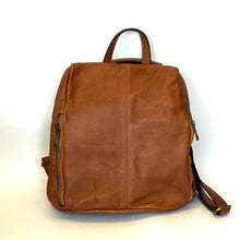 Carica l'immagine nel visualizzatore di Gallery, Zaino donna in pelle vintage Mia Mioli