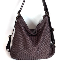 Carica l'immagine nel visualizzatore di Gallery, Sacca Zaino vintage in pelle intrecciata