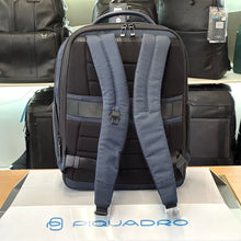 Carica l'immagine nel visualizzatore di Gallery, Piquadro zaino tessuto espandibile