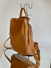 Carica l'immagine nel visualizzatore di Gallery, Zaino donna antifurto