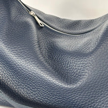 Carica l'immagine nel visualizzatore di Gallery, Borsa a bauletto Mia Mioli