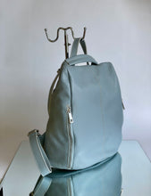 Carica l'immagine nel visualizzatore di Gallery, Zaino donna antifurto