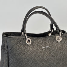 Carica l'immagine nel visualizzatore di Gallery, Borsa a bauletto quattro anelli Mia Mioli