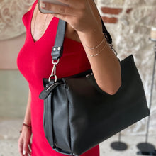 Carica l'immagine nel visualizzatore di Gallery, Borsa a spalla a tre scomparti Mia Mioli