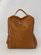 Carica l'immagine nel visualizzatore di Gallery, Zaino in pelle a due scomparti