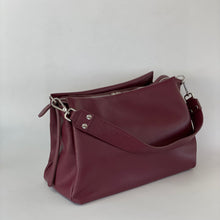 Carica l'immagine nel visualizzatore di Gallery, Borsa a spalla a tre scomparti Mia Mioli