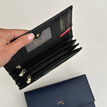Carica l'immagine nel visualizzatore di Gallery, Portafoglio donna grande con bottone