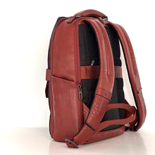Carica l'immagine nel visualizzatore di Gallery, Piquadro zaino in pelle porta PC 14 " linea SOLM
