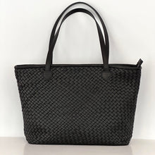 Carica l'immagine nel visualizzatore di Gallery, Borsa shopping intrecciata Mia Mioli