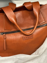 Carica l'immagine nel visualizzatore di Gallery, Borsone in pelle Bruno Rossi