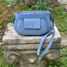 Carica l'immagine nel visualizzatore di Gallery, Borsa a tracolla con tasca frontale