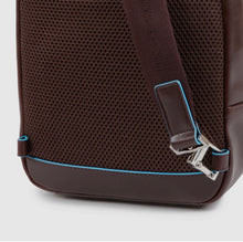 Carica l'immagine nel visualizzatore di Gallery, Monospalla Piquadro Blue Square