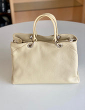 Carica l'immagine nel visualizzatore di Gallery, Borsa a bauletto con quattro anelli Mia Mioli