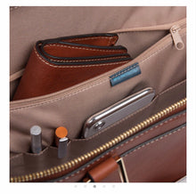 Carica l'immagine nel visualizzatore di Gallery, Piquadro cartella sottile porta computer a due manici Dafne