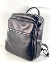 Carica l'immagine nel visualizzatore di Gallery, Zaino da uomo in pelle Handy
