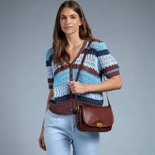 Carica l'immagine nel visualizzatore di Gallery, The Bridge borsa a tracolla con patta e chiusura accessorio art 04211401
