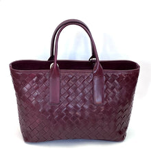 Carica l&#39;immagine nel visualizzatore di Gallery, Borsa a mano con intreccio
