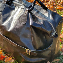 Carica l&#39;immagine nel visualizzatore di Gallery, Borsone da viaggio in pelle
