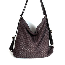 Carica l&#39;immagine nel visualizzatore di Gallery, Sacca Zaino vintage in pelle intrecciata
