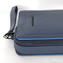 Carica l'immagine nel visualizzatore di Gallery, Piquadro pochette da polso uomo AC4221S138R
