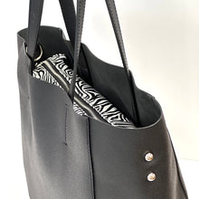 Carica l'immagine nel visualizzatore di Gallery, Shopping bag Mia Mioli
