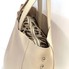 Carica l'immagine nel visualizzatore di Gallery, Shopping bag Mia Mioli
