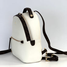 Carica l'immagine nel visualizzatore di Gallery, Zaino donna L'Atelier du Sac col bianco
