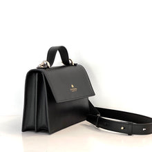 Carica l'immagine nel visualizzatore di Gallery, Cuoieria Fiorentina Beauty small flap bag
