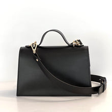 Carica l'immagine nel visualizzatore di Gallery, Cuoieria Fiorentina Beauty small flap bag

