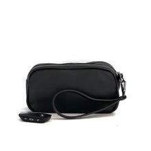 Carica l'immagine nel visualizzatore di Gallery, Pochette da polso in pelle per uomo
