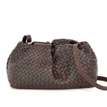 Carica l'immagine nel visualizzatore di Gallery, Clutch bag Mia Mioli large
