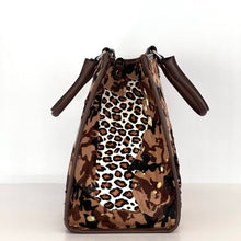 Carica l'immagine nel visualizzatore di Gallery, Borsa a mano mix camouflage
