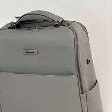 Carica l'immagine nel visualizzatore di Gallery, Piquadro zaino porta PC 15,6'' Modus grigio
