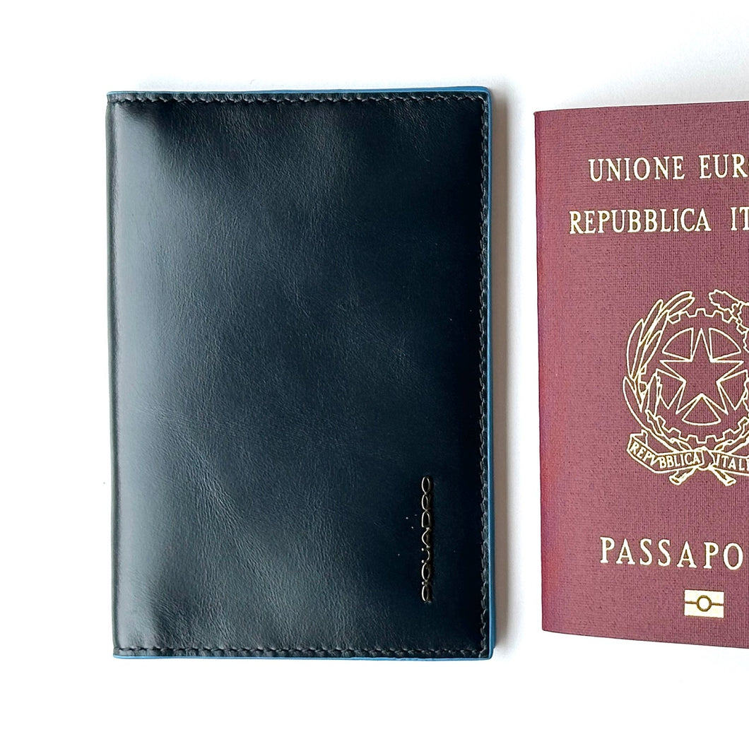 Porta passaporto Piquadro