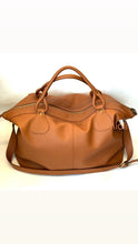 Carica l&#39;immagine nel visualizzatore di Gallery, Borsone da viaggio piccolo in pelle
