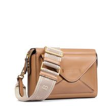 Carica l&#39;immagine nel visualizzatore di Gallery, The Bridge camera case Frida
