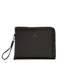 Carica l'immagine nel visualizzatore di Gallery, Pochette da polso
